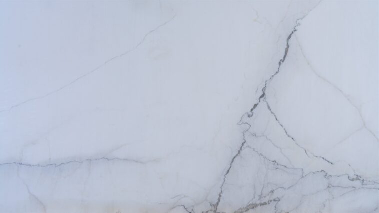 Calacatta Lincoln Marble 15769